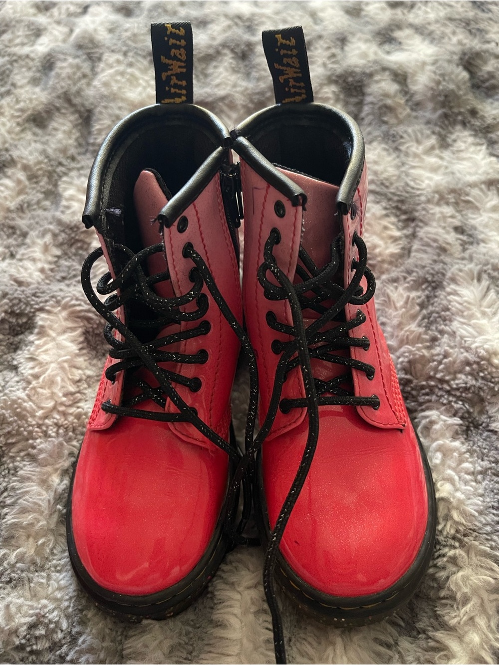 Dr. Martens 1460 Glitter
Ombre Boot - Kids' Pink Lace-Up Boots with Glitter Sole - Picture 3 of 10
